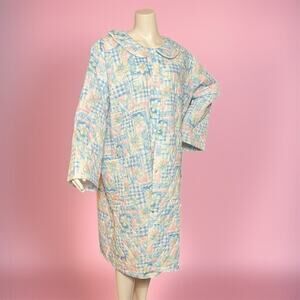 VINTAGE 80s Floral Oversized House Coat Size 3XL Midi Quilted Cottagecore Granny